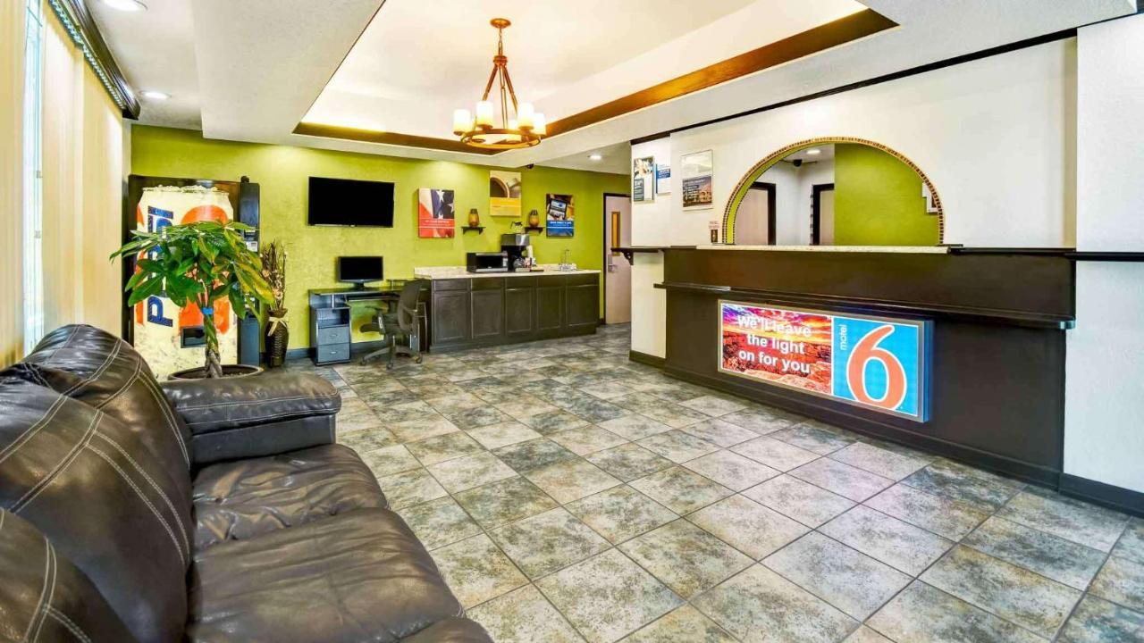 Lakeside Inn Lake Havasu City Exterior photo